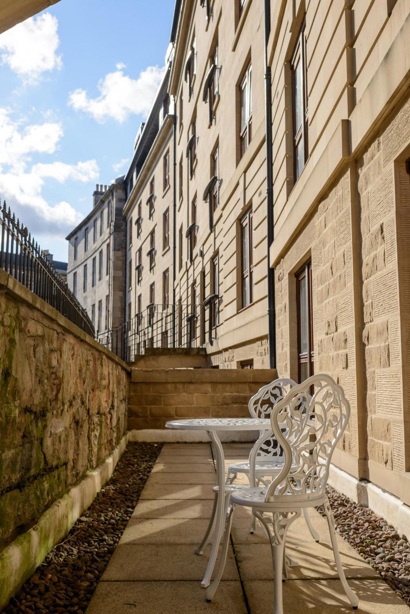 Joivy Gorgeous Flat Near The Scotland Gallery Edimburgo Exterior foto